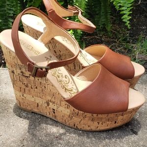 Brash 9 Wedge High Heel